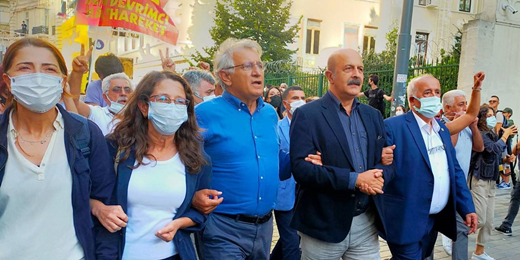 Barış mücadelesi yasak tanımadı: Savaş yanlılarına cevabımız barış olacak