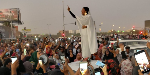 Darbeye karşı Sudan halkının yanındayız