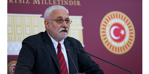 Oluç: 31 Marttaki "Defolun gidin" zihniyeti ile "Fırat’ın doğusunu temizleyeceğiz" arasında fark yoktur