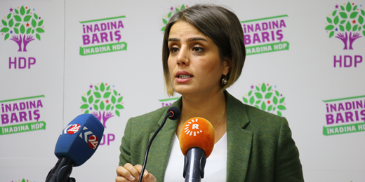 Ayşe Acar Başaran: HDPyi fiilen kapatmak ve çalışamaz hale getirmek istiyorlar ama biz demirden leblebiyiz 