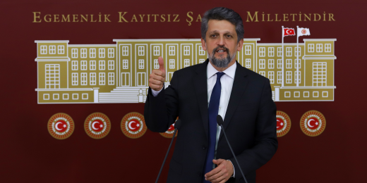 İktidarın yüzde birlik kesimi koruyan paketine karşı halkı koruyan 12 maddelik ekonomik paket açıkladık