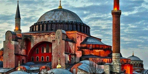 İnsanlık mirasına dair kararlar iktidarın politik oyunlarına göre alınamaz