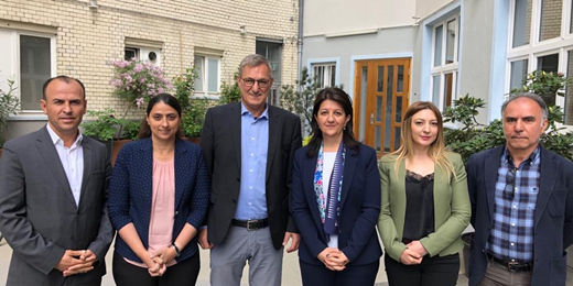 Buldanın Almanya temasları