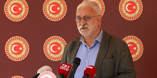 Tuma Çelik partimizden ihraç edildi