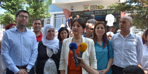 Buldan: Sandıktan barış, kardeşlik ve özgürlüğün çıkacağına yürekten inanıyorum