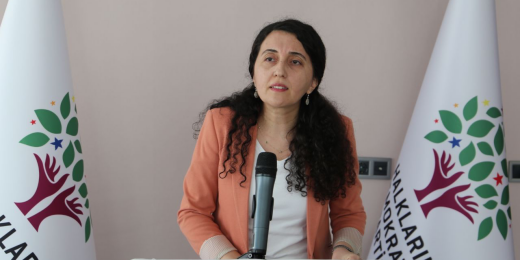 Günay: TMMOB, TTB ve barolara saldırı hazırlığı var, sıranın bize gelmesini beklemeden güçbirliği geliştirmeliyiz