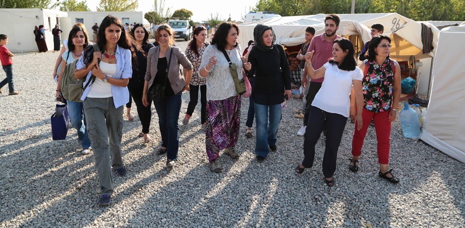 HDP-HDK Kadın Meclisi üyeleri Ezidi kadınları ziyaret etti