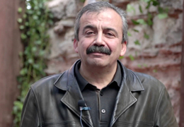 Sırrı Süreyya Önder: Direnmek onurdur
