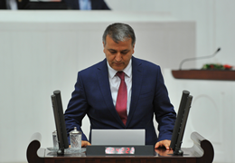 Mahmut Toğrul: Diktatörlüğünüzü engelleyeceğiz!