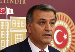 Mahmut Toğrul: AKPnin amacı cemaatten boşalan kadroları yandaşlarıyla doldurmak