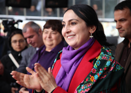 Yüksekdağ: "Halkımızın çözüm masasını devirdiklerinde yenildiler"