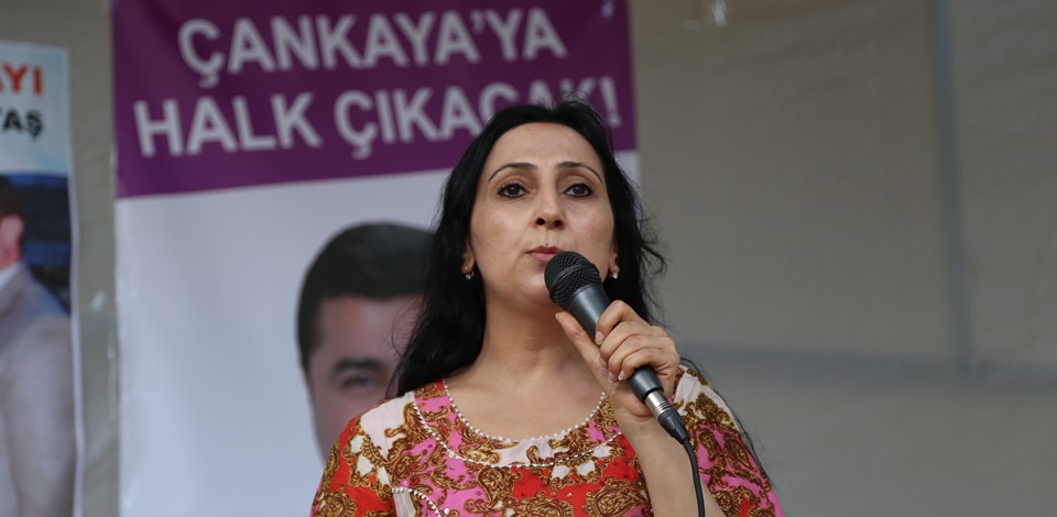 HDP Eş Genel Başkanı Yüksekdağ, Yoğurtçu Parkında gençlik forumuna katıldı